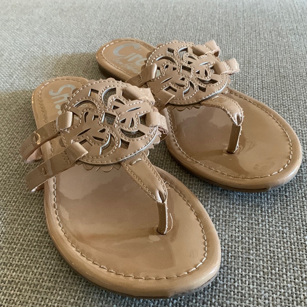 Sam Edelman Medallion Thong Sandals